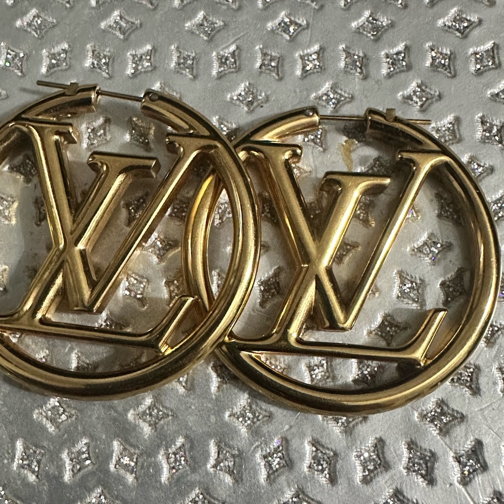 Louis Vuitton Gold Logo Hoop Earrings - Picture 2 of 12